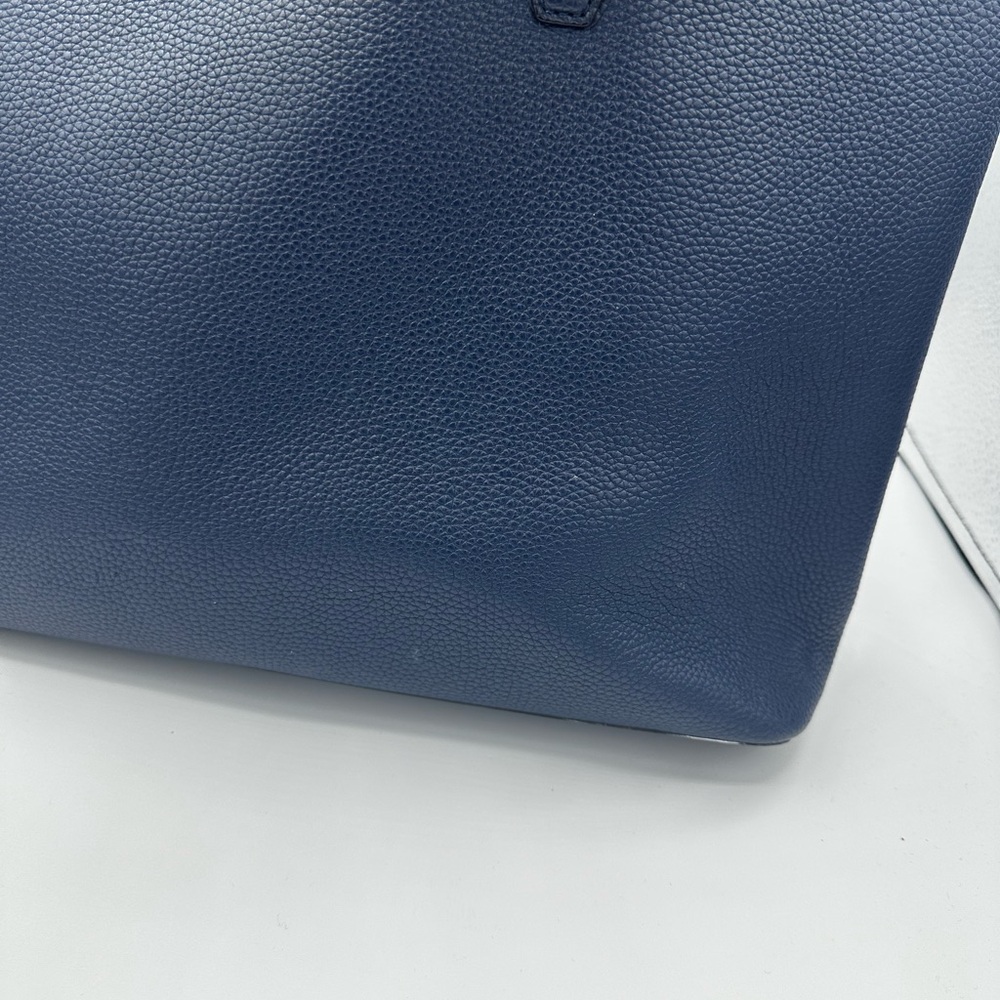 Tory Burch Blue Leather Tote Bag with Gold Logo - Picture 8 of 9